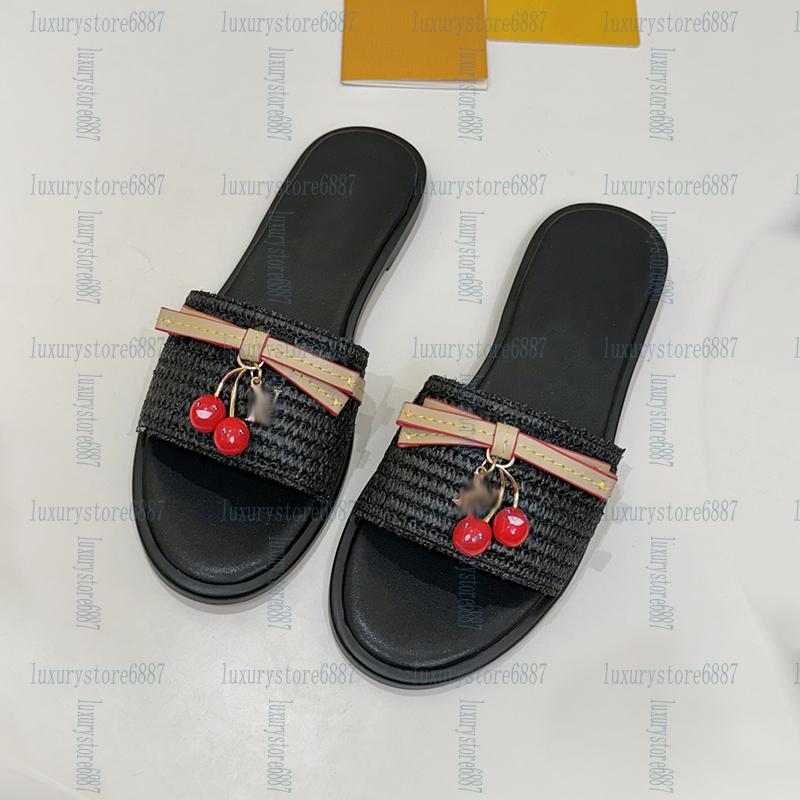 Designer womens cherry Straw Flat Slippers Alphabet Pulley Retro round-toed Outdoor Beach Shoes Classic Black Khaki Mule Flip-flops Summer Mule