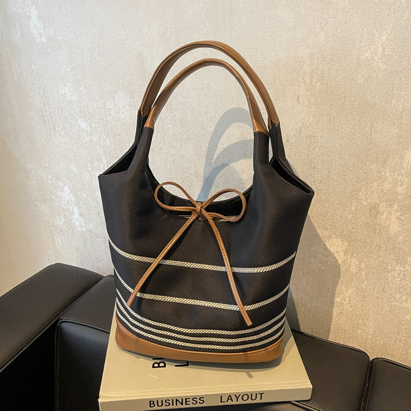 Autumn New Women s Shoulder Bag New Women s Handbag Autumn Texture Commuting Large Capacity Striped Canvas Handbag Autumn New Designer Bag Women s Tot