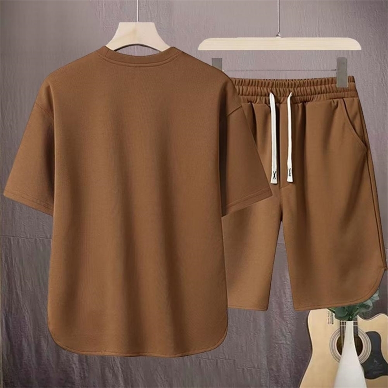 2 PcsSet Men T-shirt Shorts Set Round Neck Short Sleeves Drawstring Elastic Waist Ice Silk Men Sport Top Shorts Set Sportswear 250823