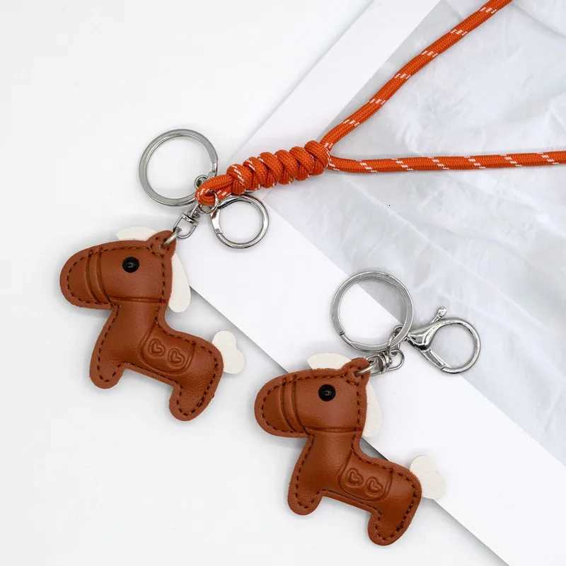 Designer Trendy PU Leather Rocking Horse Keychain Cartoon Pony Pendant Key Ring Charm Wen Bag Decoration Accessories G250825