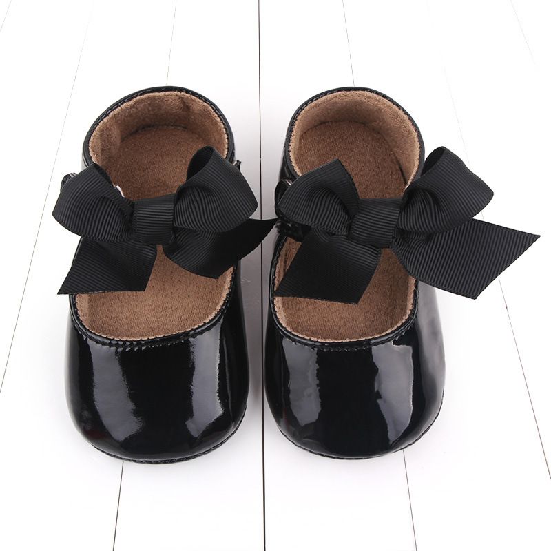 Newborn Baby Shoes Infant Boy Girl Shoes Classic Bowknot Rubber Sole Anti-slip PU Dress Shoes Umshop First Walker Toddler Crib Shoes 0-18 Months U0473