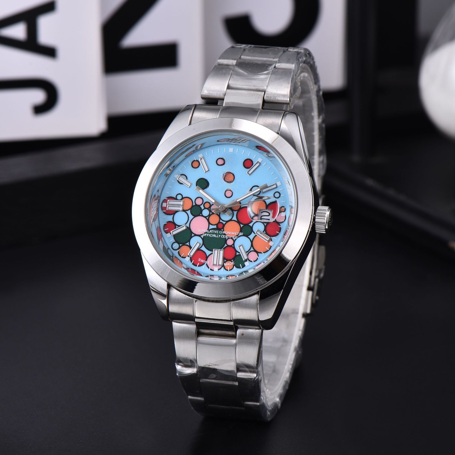 New Men Watches Candy-colored Quartz Wristwatch Automatic Date Top Luxury Brand Designer Watch with Calendar Function Leather Fashion Couple Watch Male Clocks