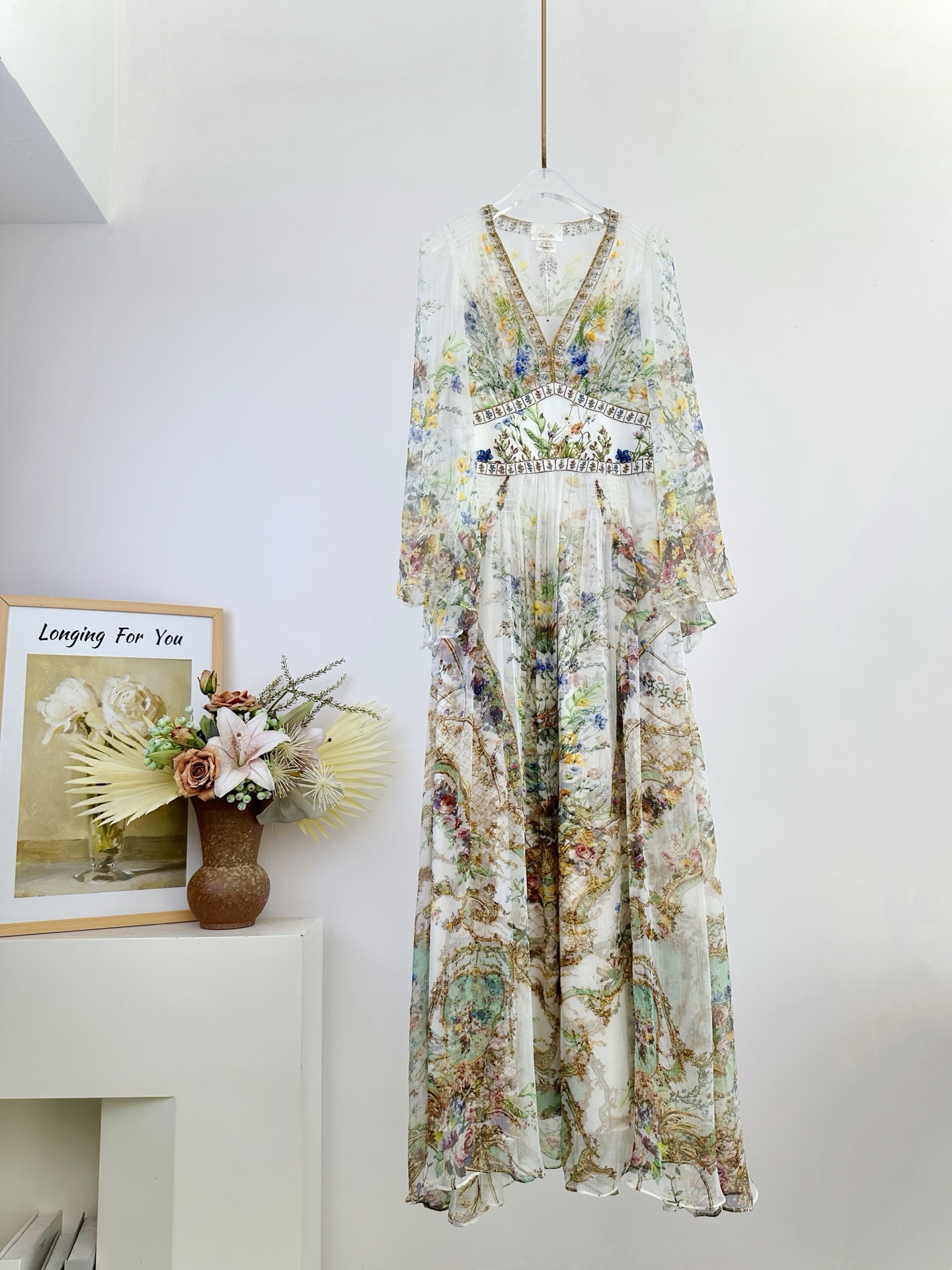 Australian designer Camilla's new high-end 100% silk printed waist length dress for autumn and winter