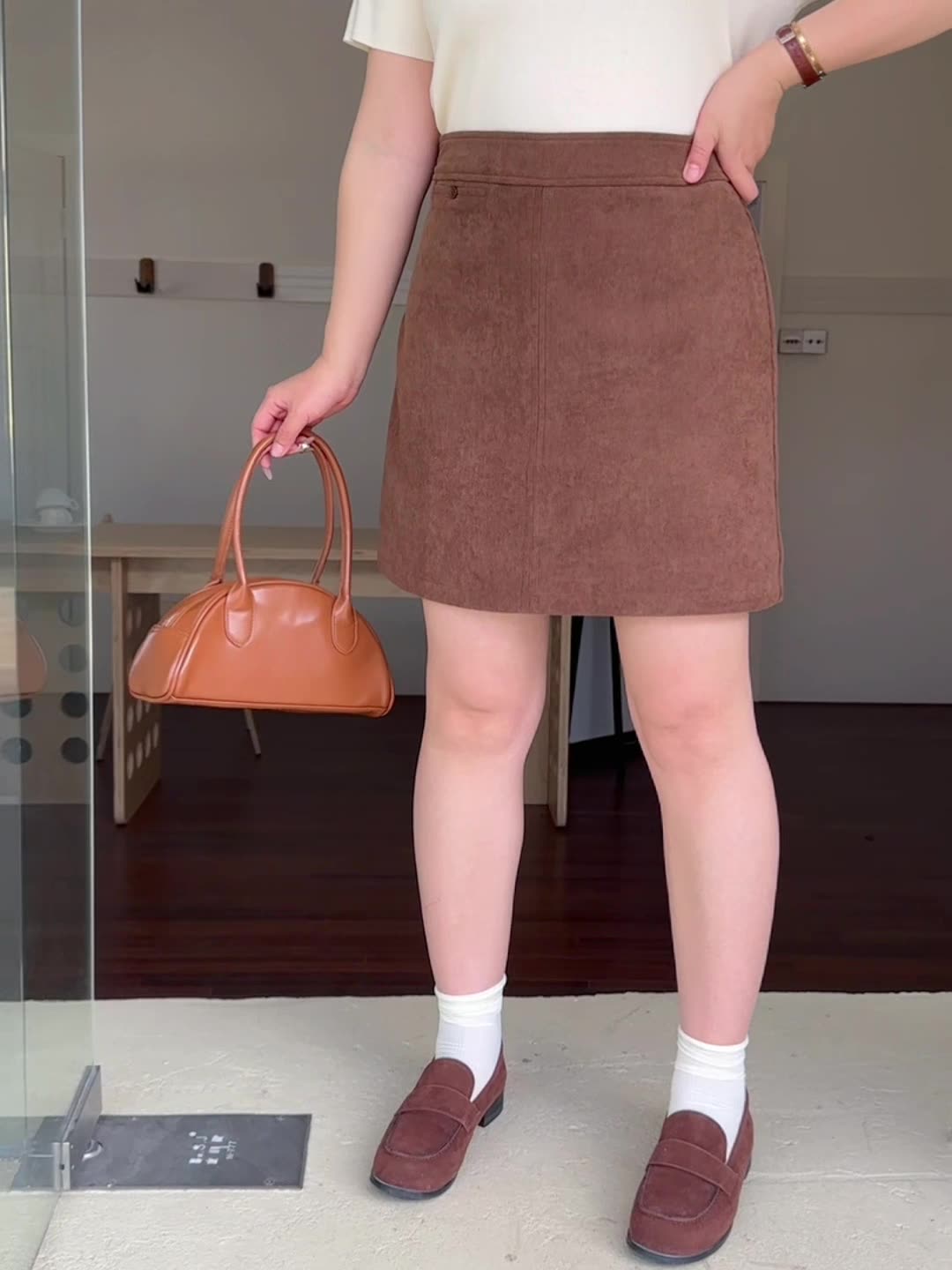 SY22025 Large Size Casual Versatile Straight Corduroy Skirt Women's Loose Skirt