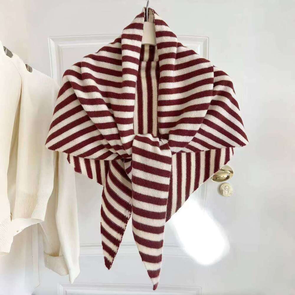 casquette beanie cap 2024 New Wool Blend Triangle Shawl for Women, Autumn and Winter Angora Red Warm Knitted Large Scarf