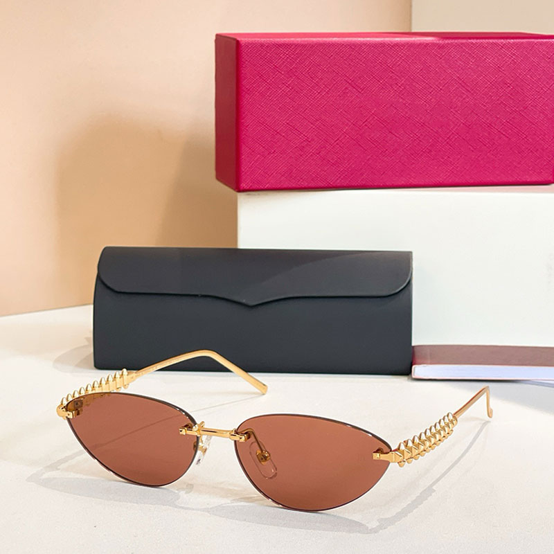 Designer CLASH DE SUNGLASSES Frameless Metal Frame With Cat Eye Shape Fashionable Casual Daily Wear Protective Womens Sunglasses CT0543S