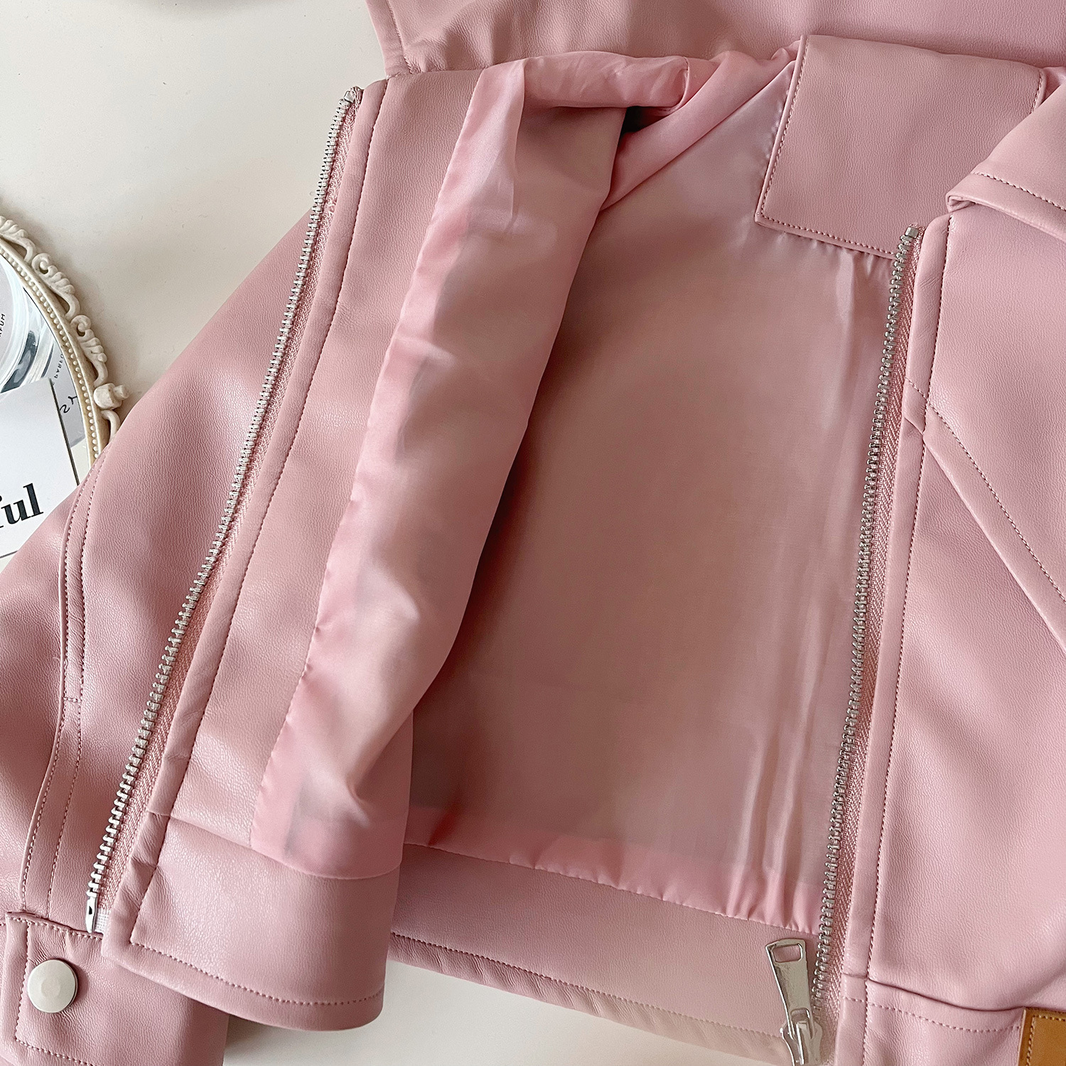 2025 New Korean Style Girls' Autumn Outfit Trendy Kids Temperament Chic Leather Jacket & Pleated Skirt Set Classic Black Pink