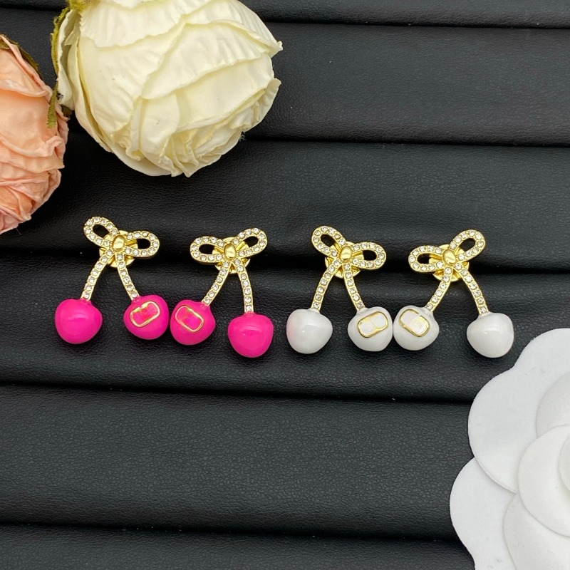 Cute Gold Plated Silver Luxury Designers Letter Stud Famous Women Crystal Rhinestone Earring Wedding Party Diamond