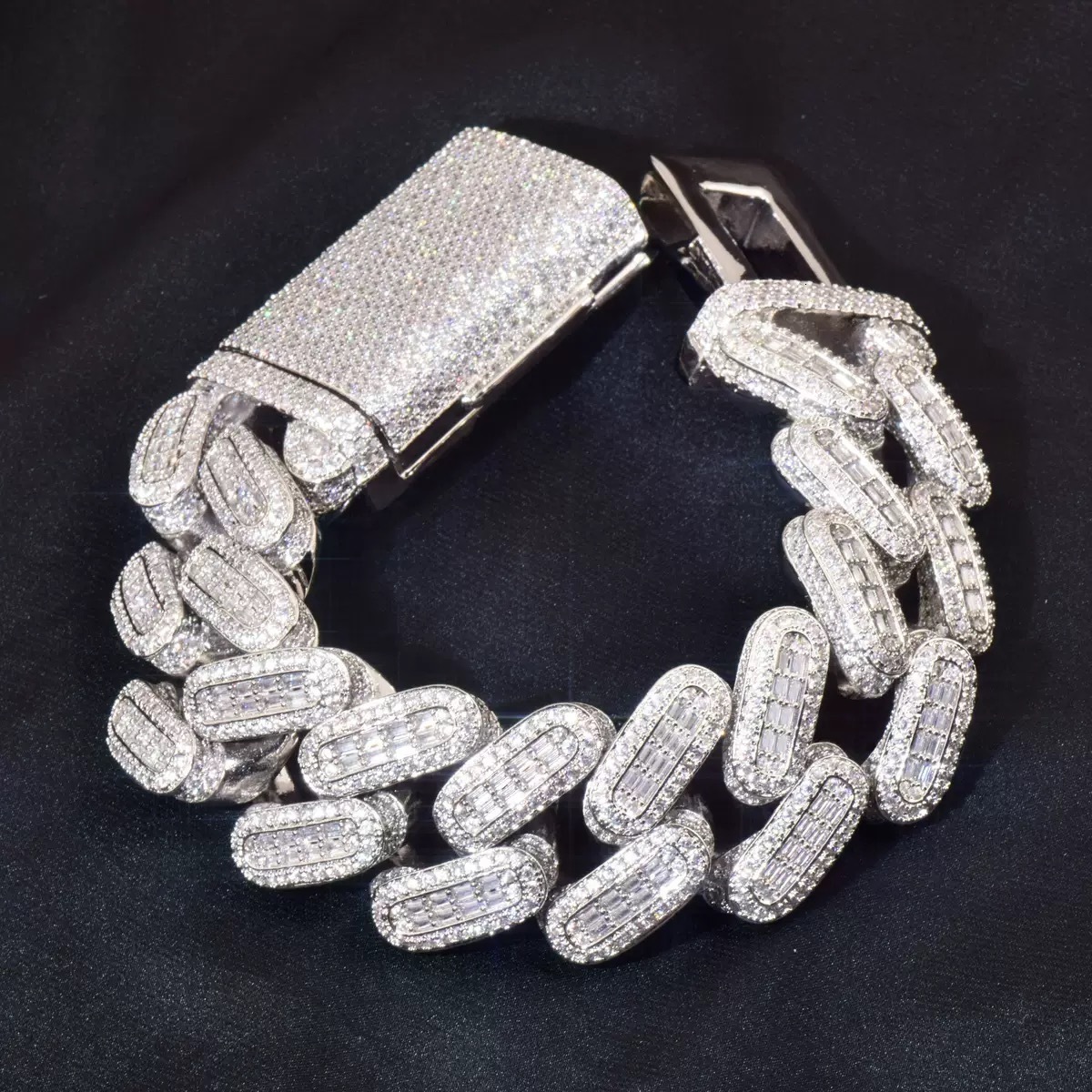 moissanite chain cuban link chain Big Heavy Mens Necklace iced Out Vvs Moissanite Baguette Diamond Hip Hop necklace gift
