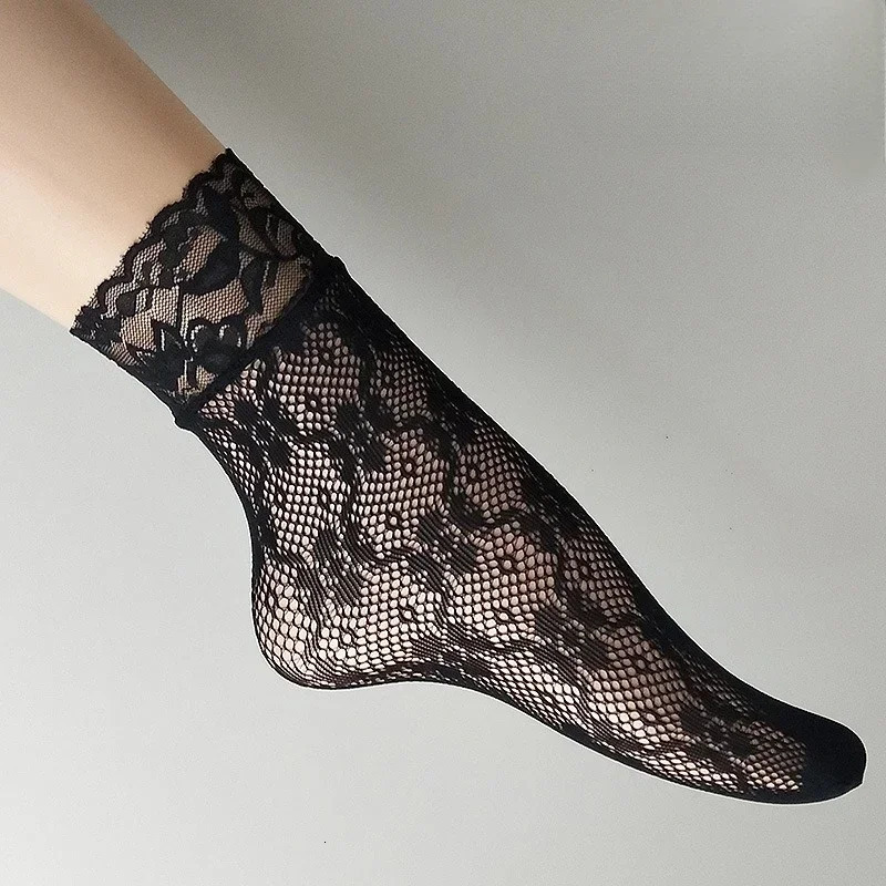 5 Pairs Floral Lace Socks Thin Breathable Short Socks Summer Mesh Lolita Fishing Net Womens Stockings Hosiery 250825