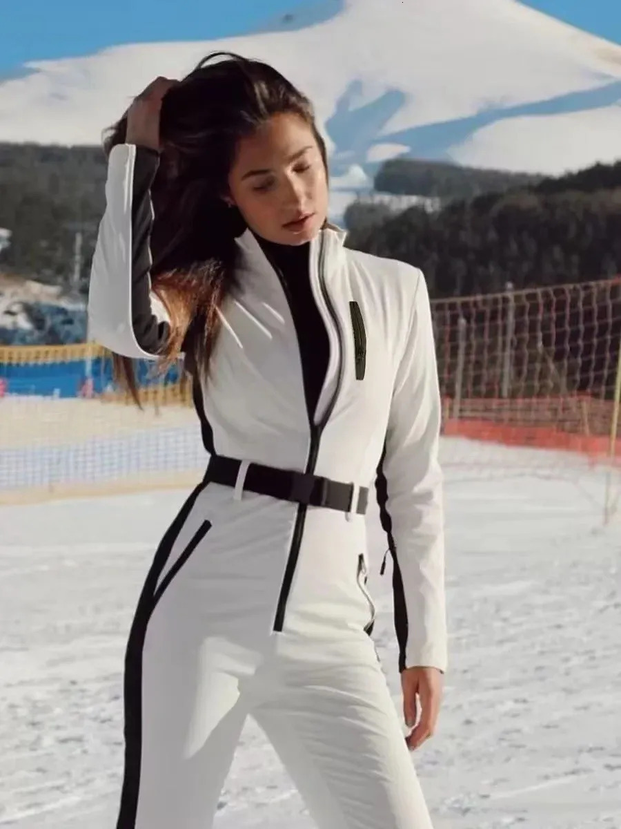 Women Waterproof Windproof Skiing Suit Fashion Female Elegant Skateboard Jumpsuit Winter Ski Jumpsuits for Snow 250825