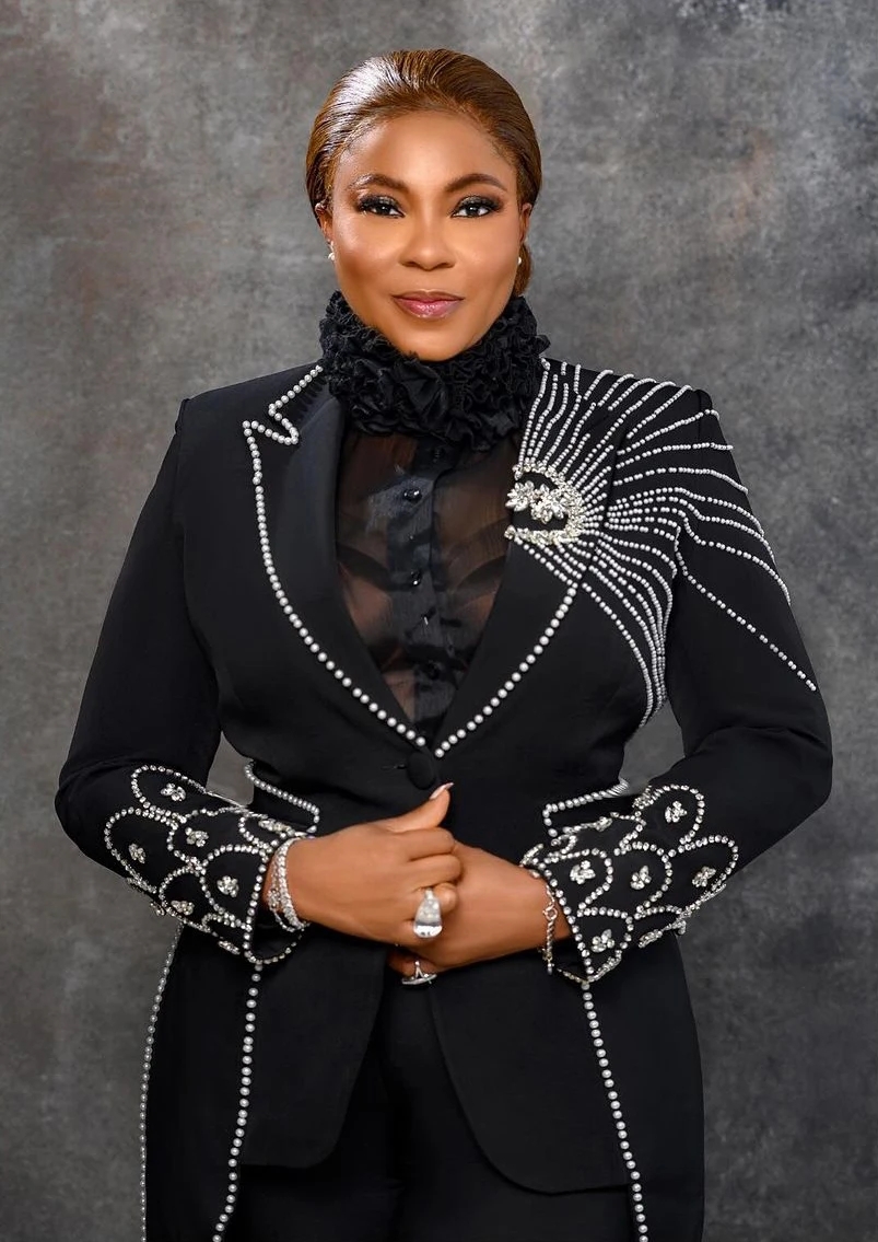 Crystals Black Women Suit Set Custom Made Ladies Prom Dress 2 Pieces Beads Wedding Tuxedos Customized Formal Jacket