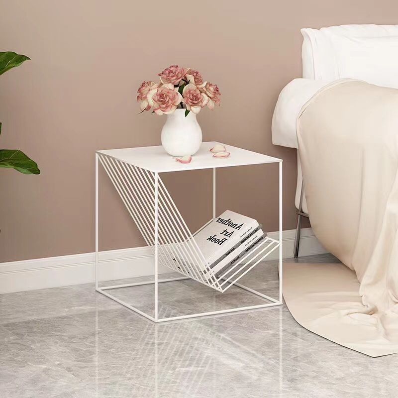 M8254 Light luxury bedside table creative simple coffee table iron coffee table