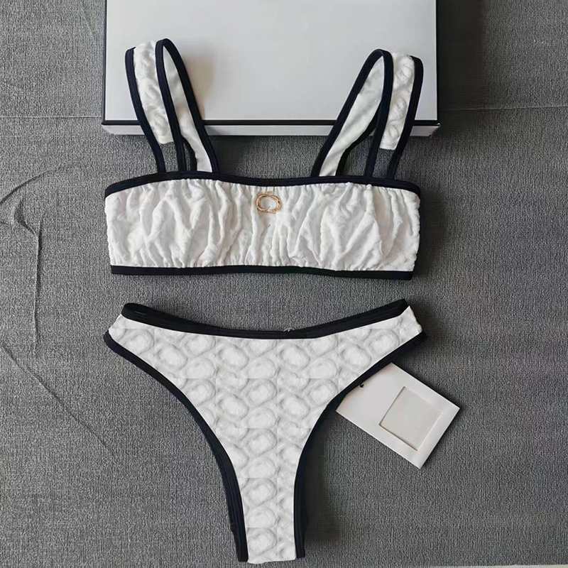 Letter Flocked Womens Swimwear Tankinis Designer Padded Bra Briefs Split Swimsuits Summe Beach Pool Party Bathing Suits Bikinis