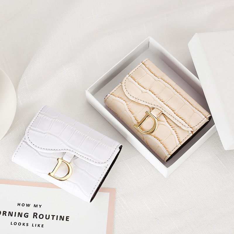 Elegant Slim-Line Ladies' Pouch: Durable Leatherette Multi-Credit Card Holders w/ Coins Pocket Stylish Accessory for Everyday Use