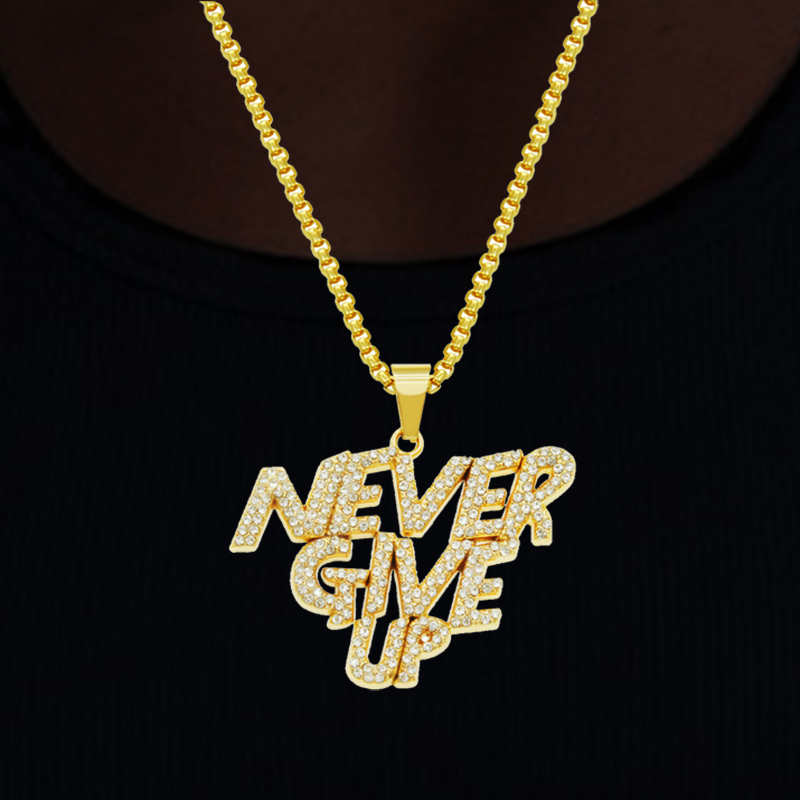 Bling Full Diamond Letter Never Give Up Necklace Rock Gold New Splicing Threelayer Hip Hop Pendant 18k Gold Plated Punk Trap Nameplate Chains Mens Jewelry Collar