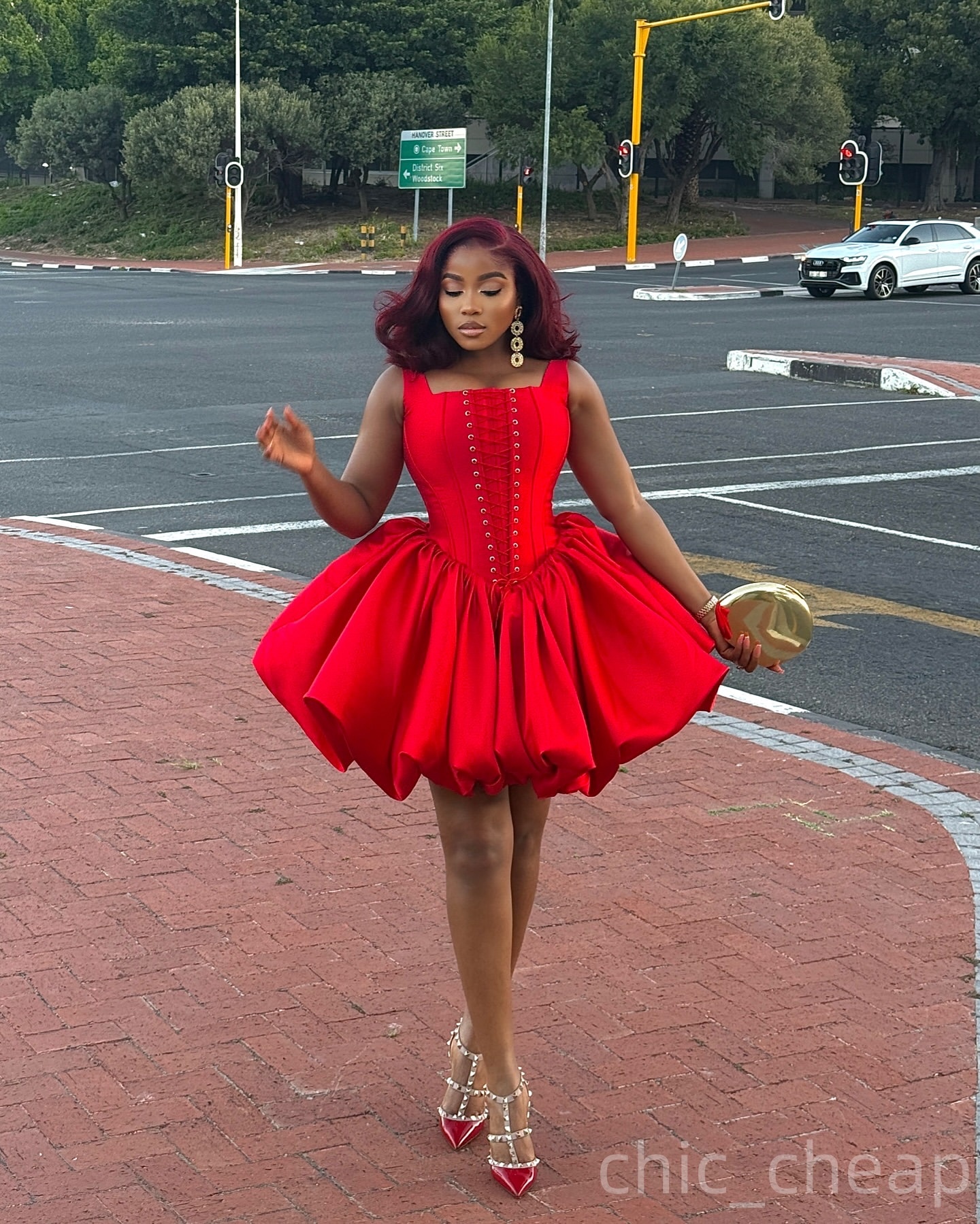 Chic Red Ball Gown Homecoming Dress Spaghetti Corset Satin Short Mini Graduation Cocktail Birthday Dresses For Special Occasions Sweetheart Gowns