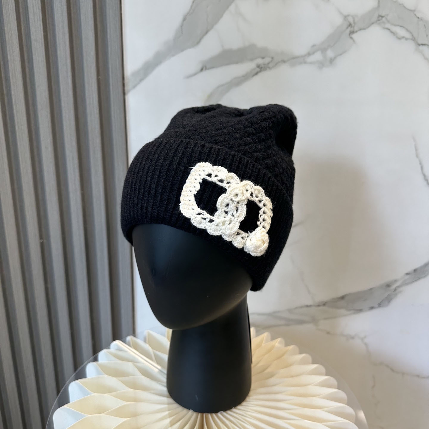 knit designer beanie Luxury hat Knitted Woolen Hat Mens and womens winter outdoor thermal hat official website version Winter accessories Alpine skiing