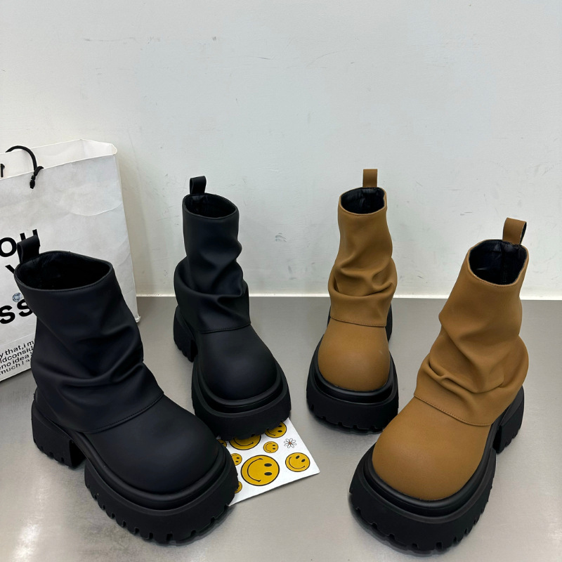 2025 autumn winter new minimalist design heel and thick sole fashionable versatile sleeve stacking for women's trendy street boots