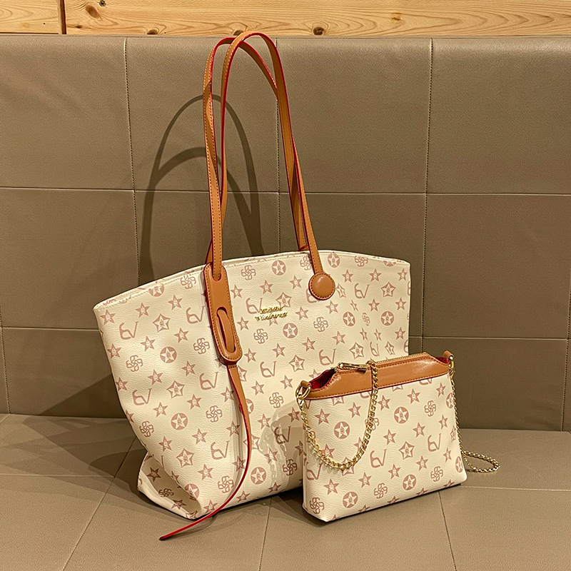 hot free shipping designer soft luxury bag shoulder bag for woman fashion outdoor classic vintage large capacity handbag