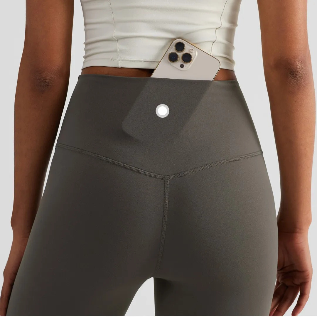 Solid Color Back Waist Pocket High Waist Yoga Legging Women Sport Cropped Pants Butter Athletic Gym Comprehensive Training Jog 250823