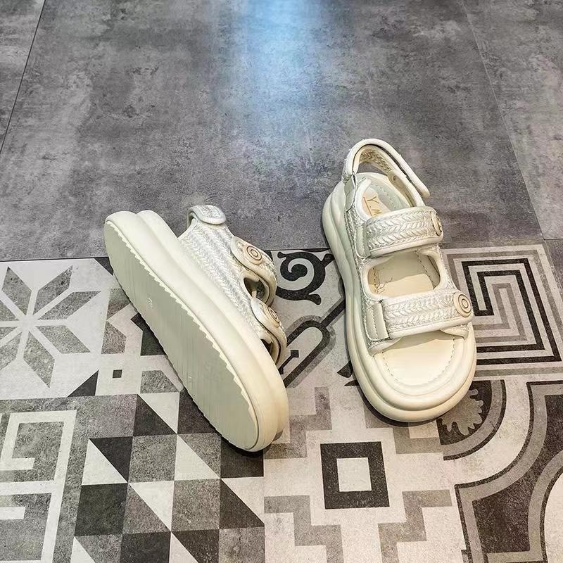 High Quality Women'S 2025 Fashion Brand, Hot Thick Soled Summer Casual Sandals, Suitable For Matching Dresses, Beach Shoes Without Boxes