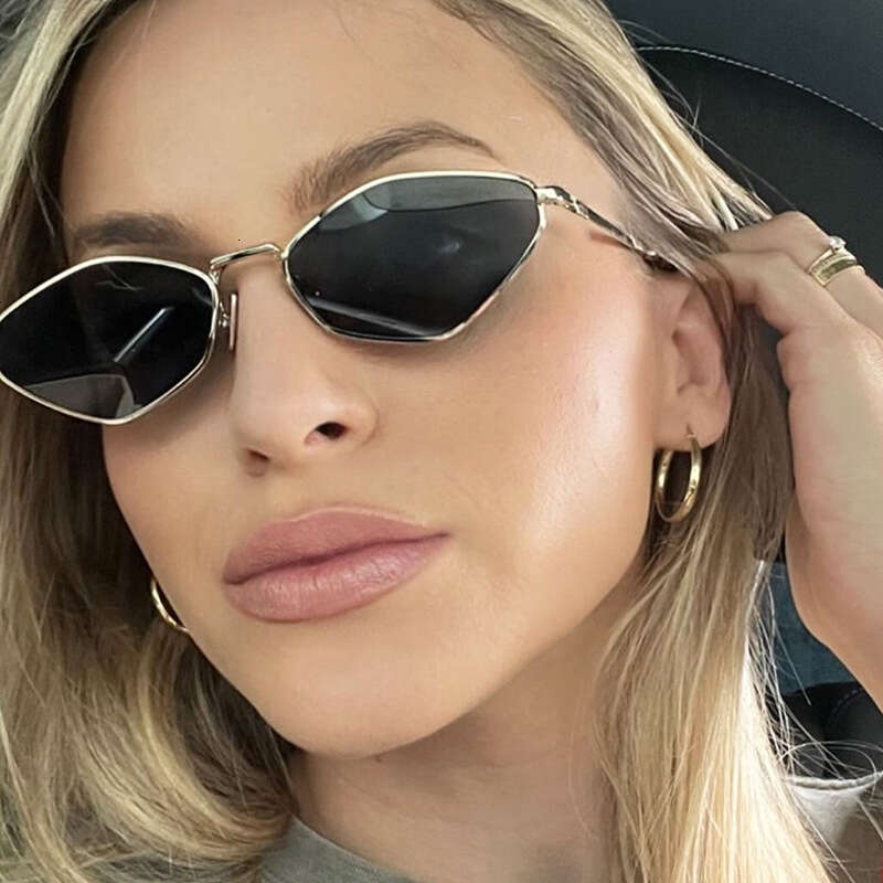 luxury Sunglasses Designer women sun glasses Diamond shaped Polygonal Small Frame men 2025 New Metal Runway Simple Ins two Style eyeglasses