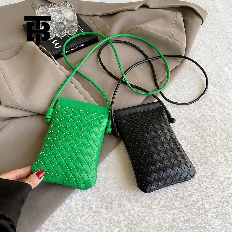 TB BHULAMTE Women's Vertical Woven Phone Bag Free Shipping Designer Luxury New Mini Handbag Fashion High End Portable Shoulder Cross Bag
