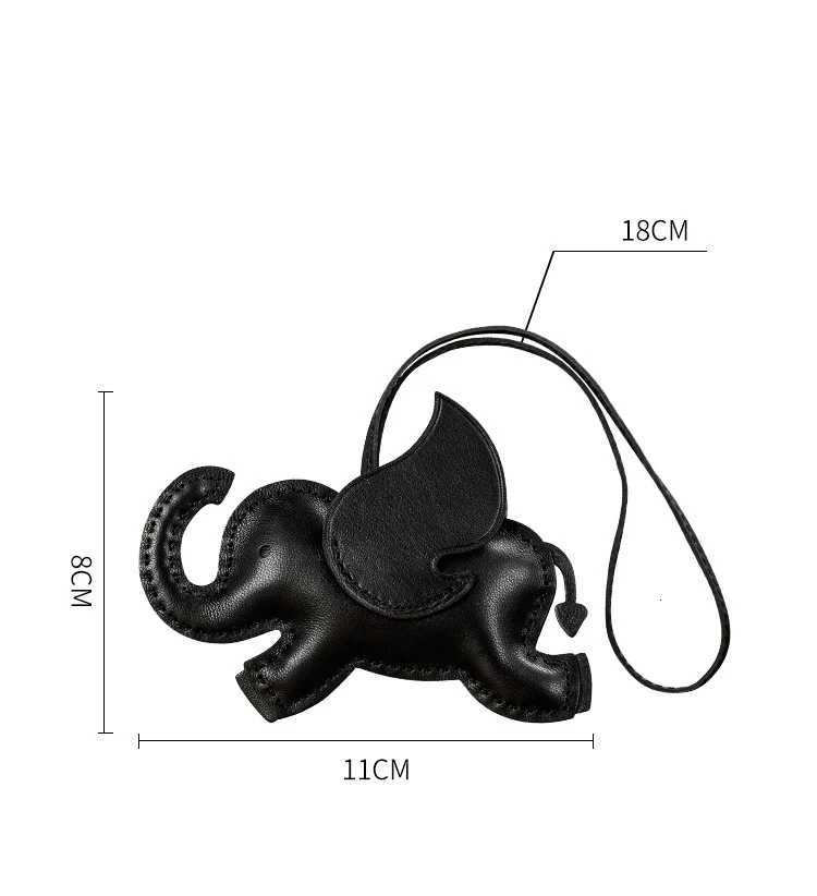 Designer Flying Elephant Bag Pendant Handcraft Sewn ather Bagpack Decoration Hanging Car Keychain Bag Accessories G250825