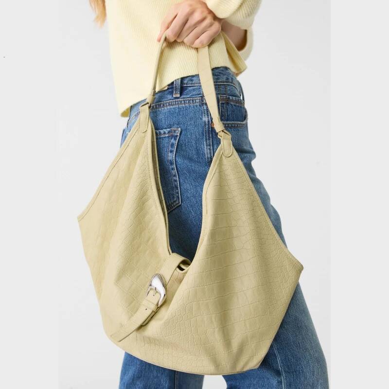 KUBICA BAG New Designer Wing-Shaped Handbag, Spacious Shoulder Tote Bag, Large Capacity Women Travel Lage Bag