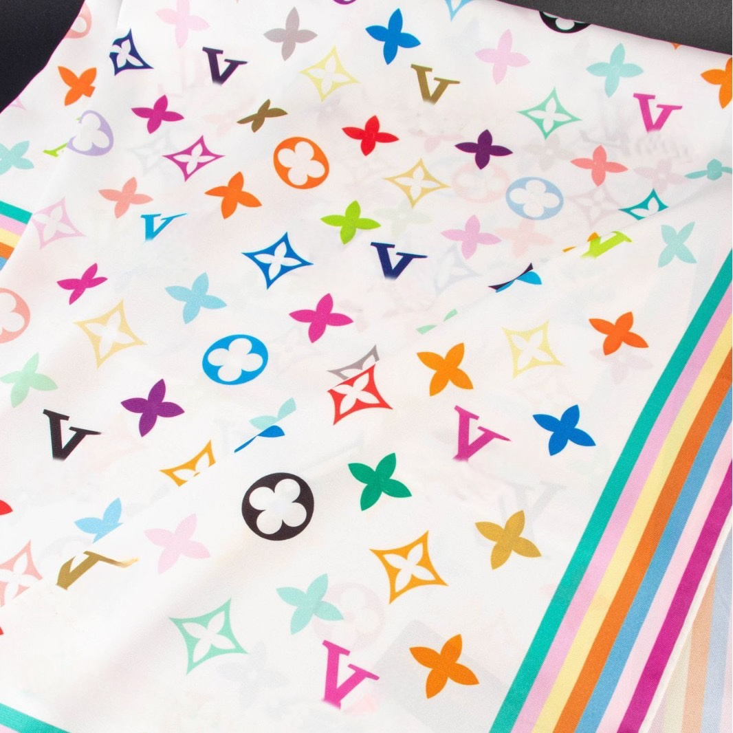 Designer Silk scarf High quality printed women's Spring/summer silk scarves soft luxury scarfs Women Outdoor Beach Shawl Silk Scarves