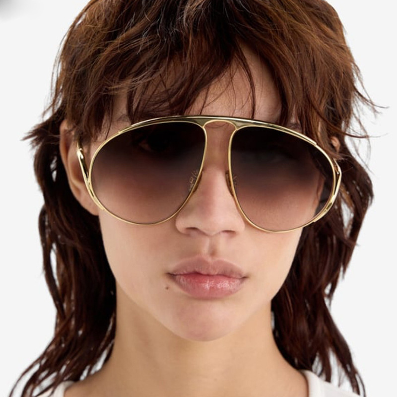 2025 Avant Garde Cat Eye Runway Sunglasses Trendy Over sized Fashion Shades for Vacations Parties