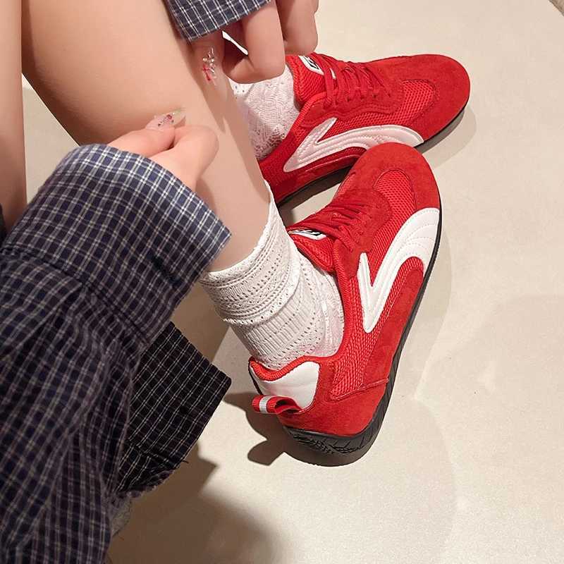 2025 Walking Red Lace-Up Wen Skateboarding Shoes Jogging Casual Womens Sneakers 624 Y250825