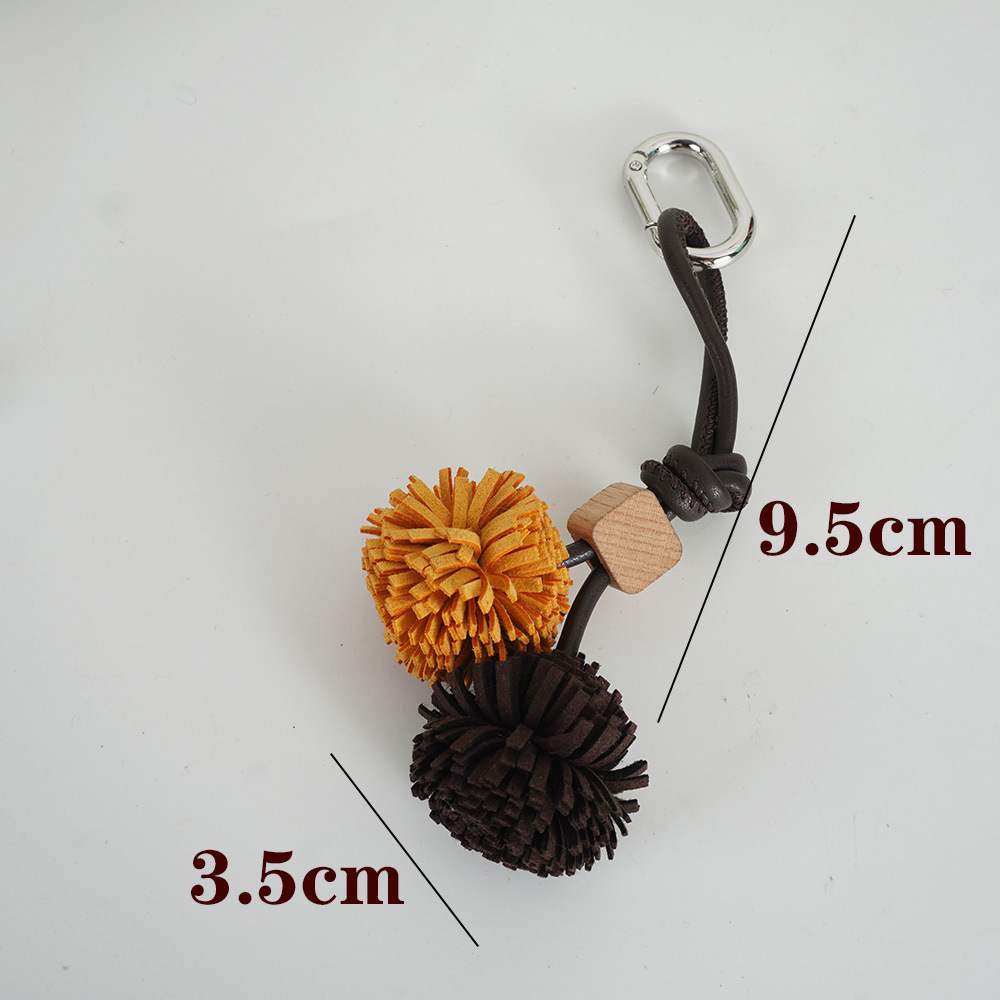 Shoe Accessories High-End Mini Leather Handmade Woven Tassel Ball Keychain Bag Pendant