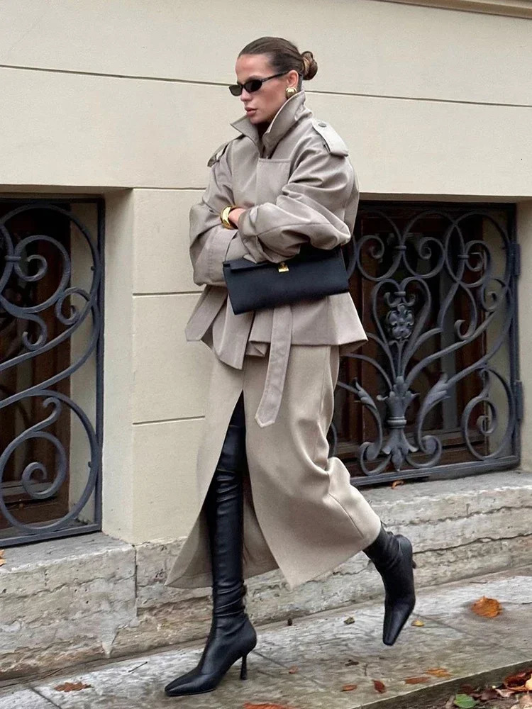 Solid Color Lace Up Windbreaker Women Fashion Long Sleeve Wide Shoulder Short Loose Jacket Autumn Commuting Street Outerwear 250911