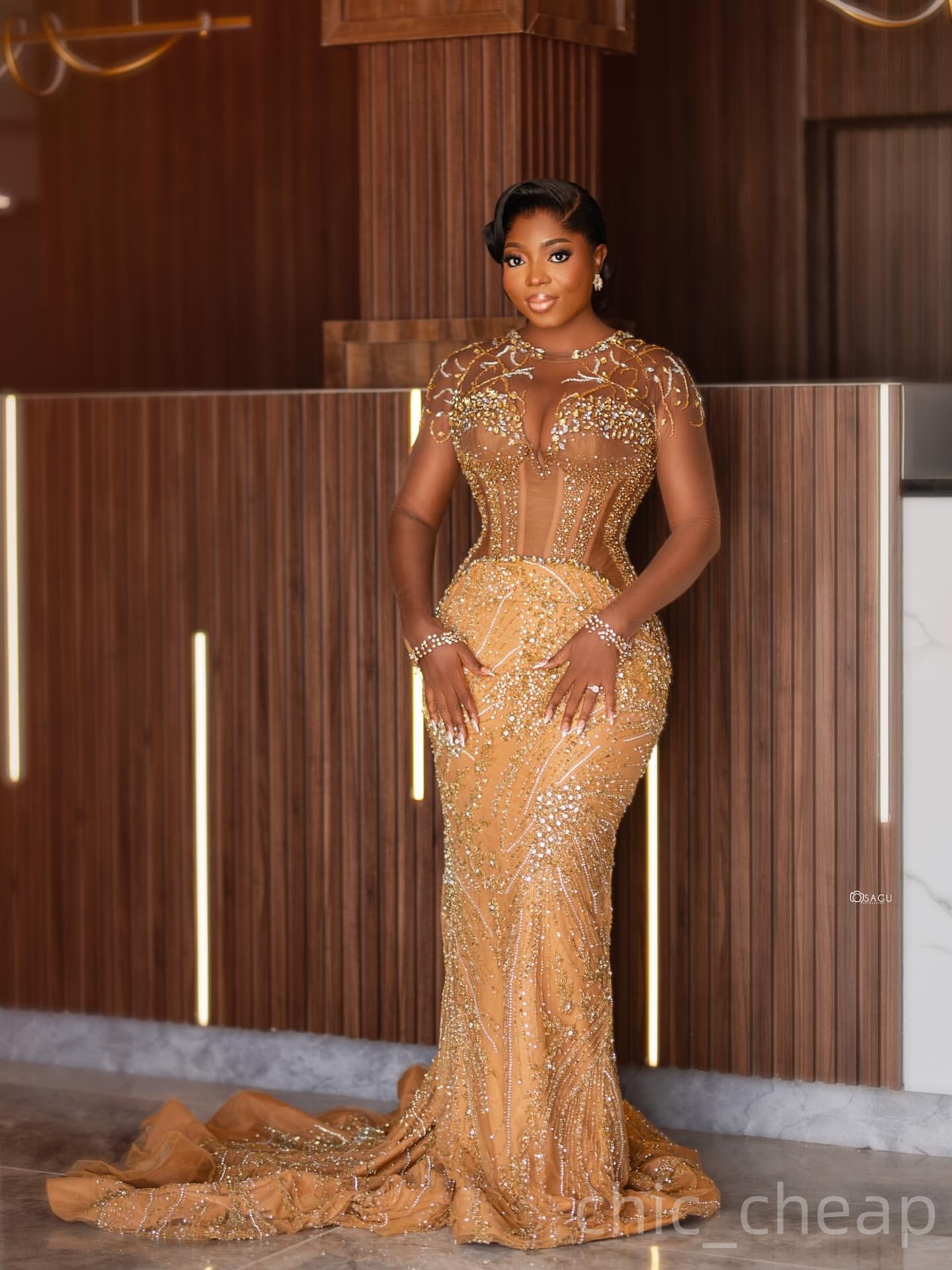 Gold Mermaid Prom Dresses 2025 Illusion Crystals Beaded Sequined Evening Formal Party Second Birthday Engagement Gowns Plus Size Dress For Special Occ