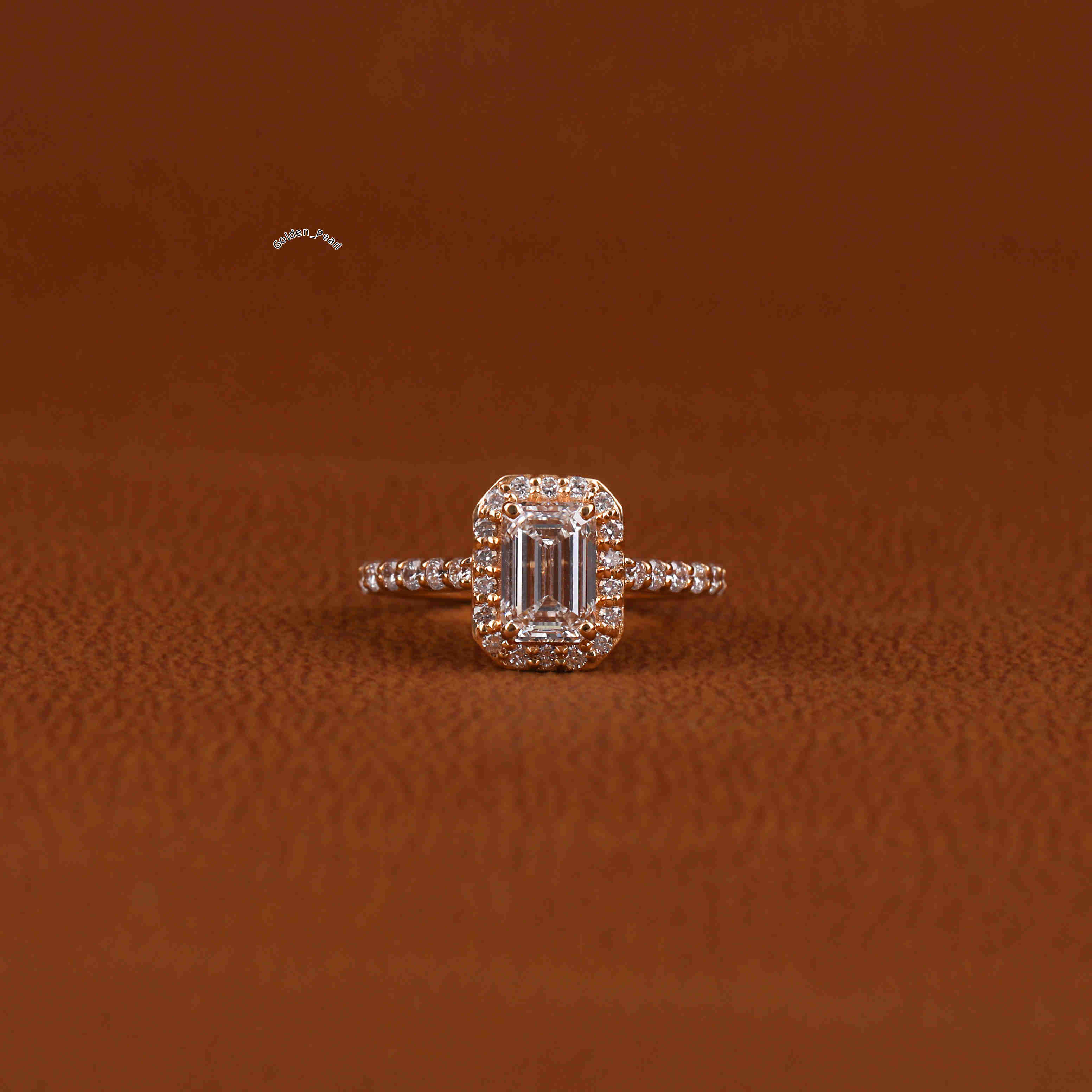 Sterling Silver Luxurious Emerald Cut Lab Grown Diamond Engagement Ring with Trendy Halo Setting IGI Certified Gift for Women