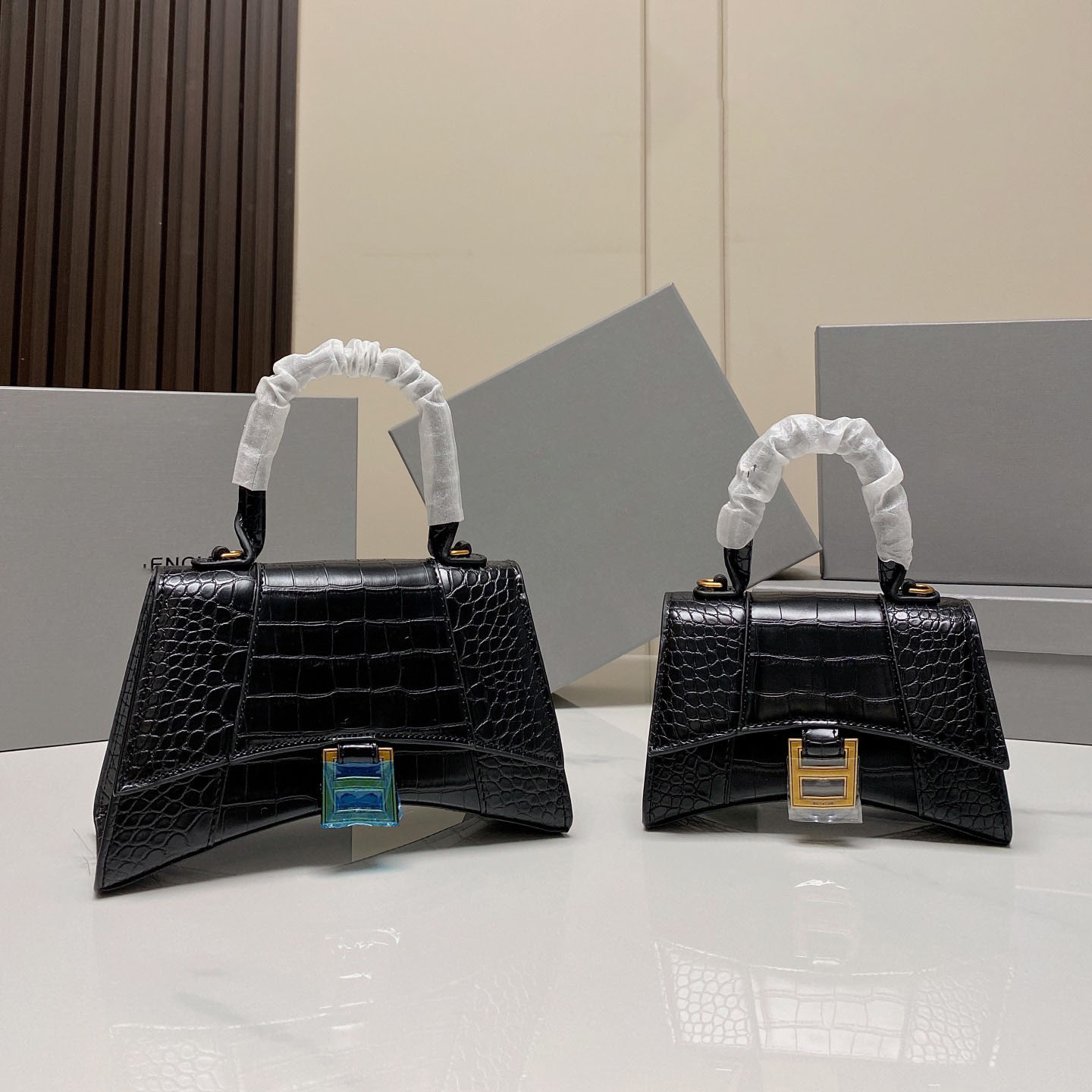 Designer bag Luxury bag Hourglass bag Tote bag Handbag Shoulder Bag Fashion CrossBody bag Contrast Color Patchwork Purses High quality genuine leather bag two sizes