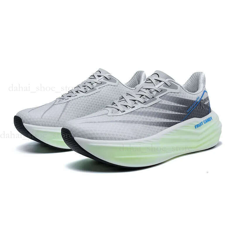 2026 New Couple Running Shoes Designer Breathable Mesh Super Soft Jelly Sole Non Deformable Casual Sports Shoes