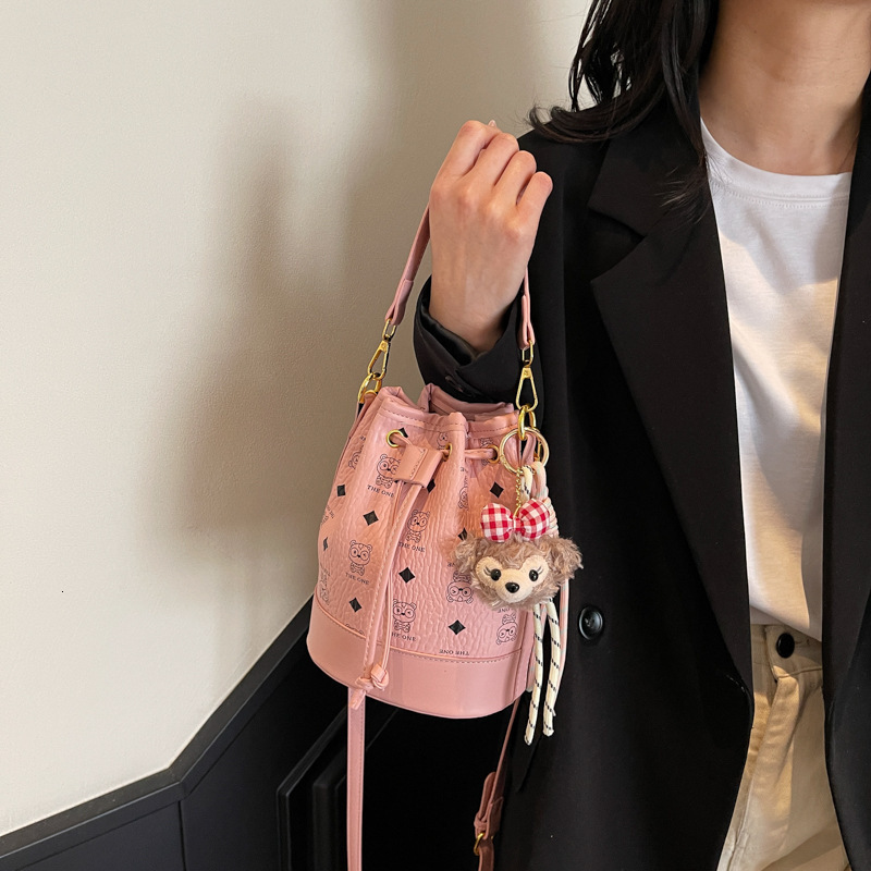 Foreign Trade Printed Drawstring Bucket Bag For Women Luxury Bag New Fashion Trendy Designer Bag Shoulder Bag Free Delivery To Your Door Commuter Cros