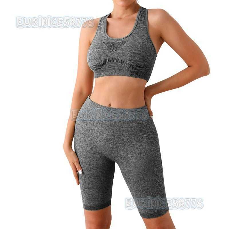 Yoga Wear Peach Hip Sports Vest Tight Hip High Waist Quickdrying Fivepoint Pants Fitness Twopiece Set for Women H250825