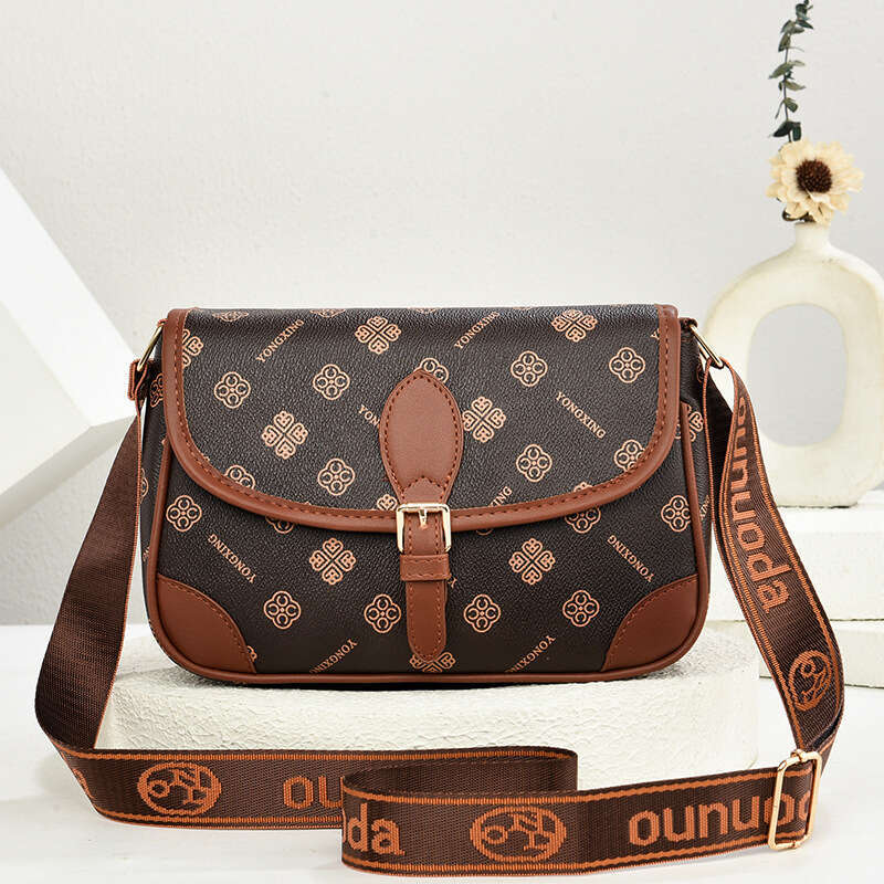 Designer Shoulder Bag Fashionable Underarm Bags Phone Bag Commuter Bag and Womens Casual Single Shoulder Bags