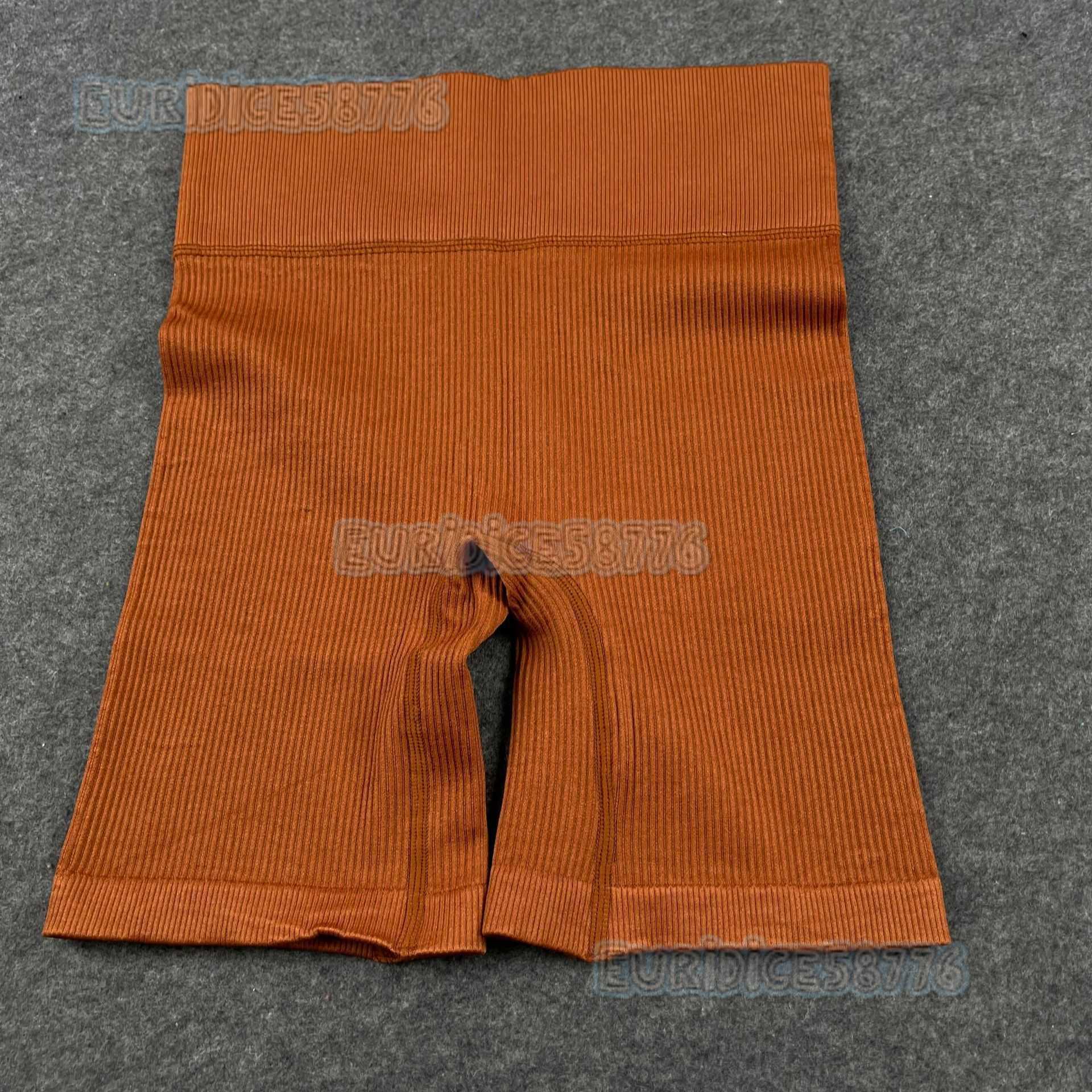 Threaded Yoga Shorts Celebrity Seamless High Waist Hip Lift Sports Tight Fitness Shorts for Women H250825