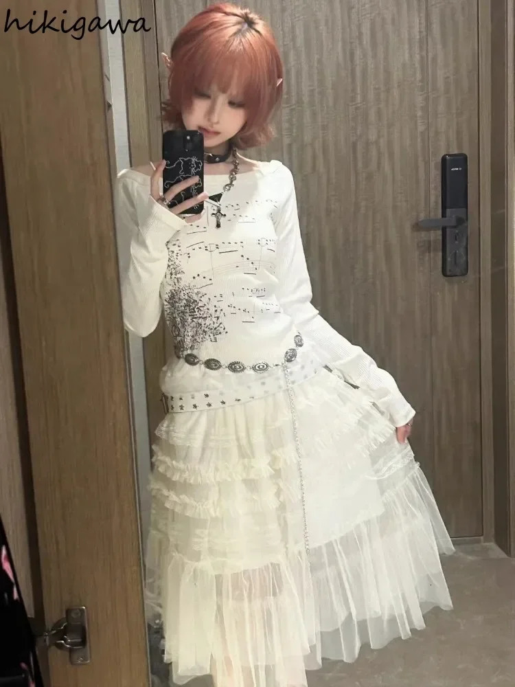 Punk T Shirts for Women Print Long Sleeve Tunic Tees Fashion Korean Camisetas Y2k Tops Slash Neck Casual Tshirts Ropa Mujer 250903