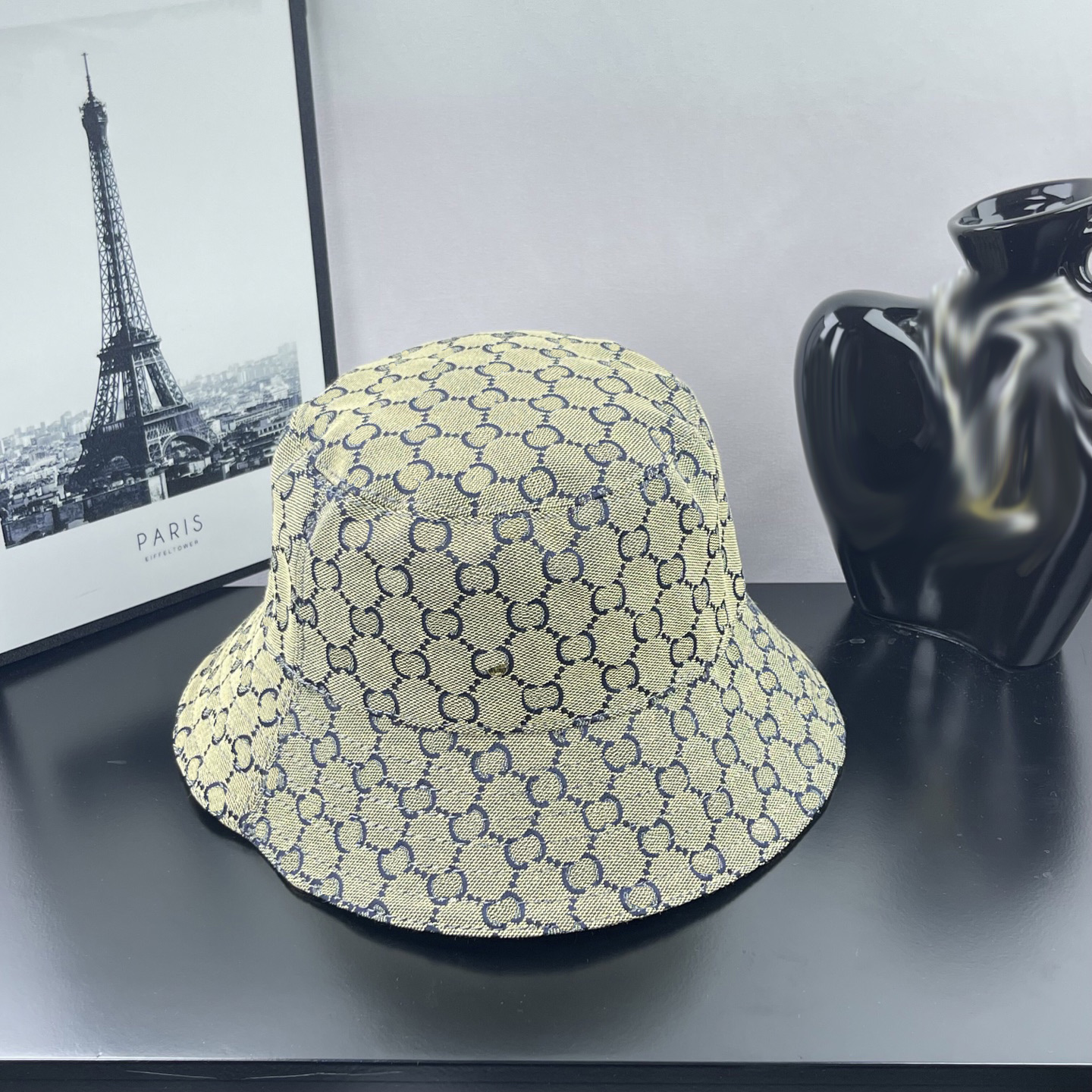 Bucket Hats Designer Leather Hats for Women Autumn and Winter Fashion outdoor Travel fisherman hat b11FQVB