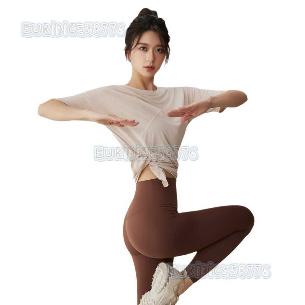Loose Sports Top Coverup Professional Yoga Wear for Women Summer Short Sleeve Tshirt Running Pilates Training Fitness Clothing H250825