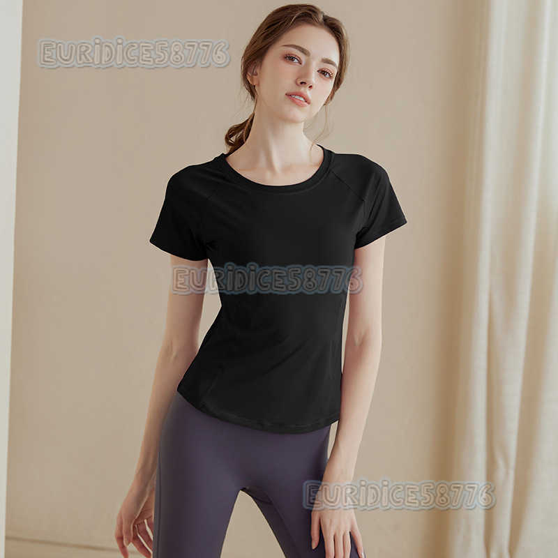 Womens Slim Fit Sexy Fitness Short Sleeve Sports Top Breathable Running Tshirt Breathable Celebrity Yoga Wear Summer H250825