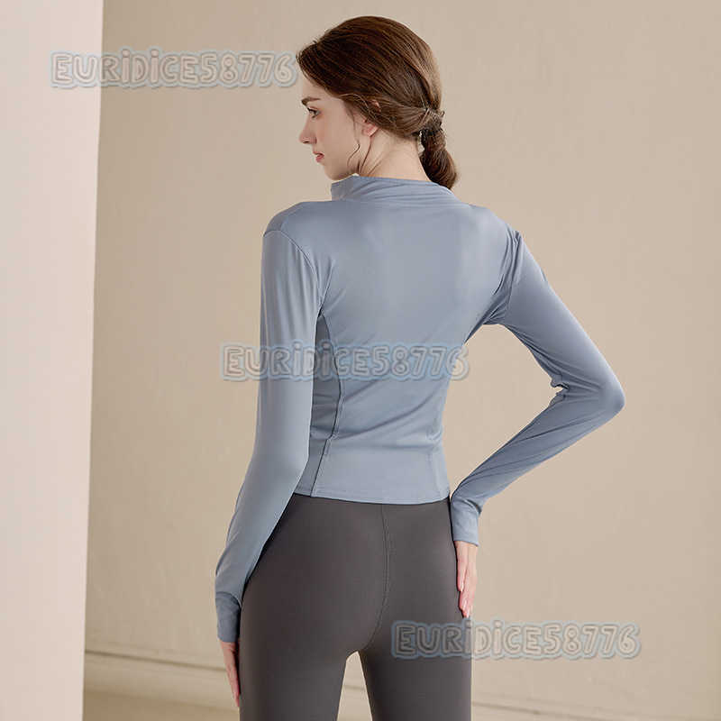 Stand Collar Zipper Yoga Jacket Women Cardigan Cycling Quickdry Sports Top Long Sleeve Autumn Winter Fitness Clothing H250825
