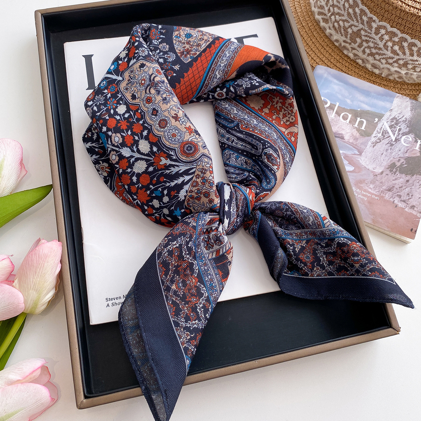 K1718 Women's Bohemian Scarf Cotton Linen Wrap Shawl Ethnic Print Vintage Style Scarf for Women Travel Beach Oversized