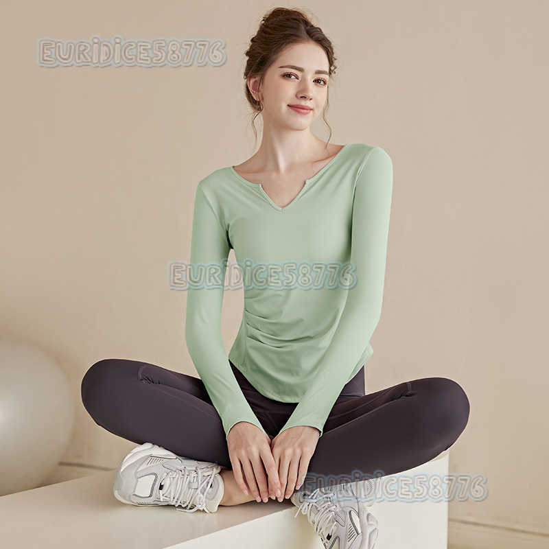 Highend Yoga Wear Long Sleeve Women 2025 New Quickdry Slim Fit Sports Top Running Autumn Winter Fitness Wear H250825